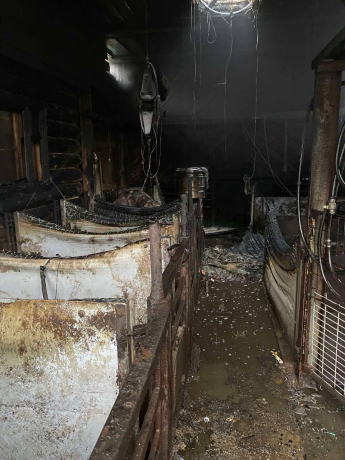 🔥В селе Сотниково Иволгинского района сгорел свинарник в результате короткого замыкания